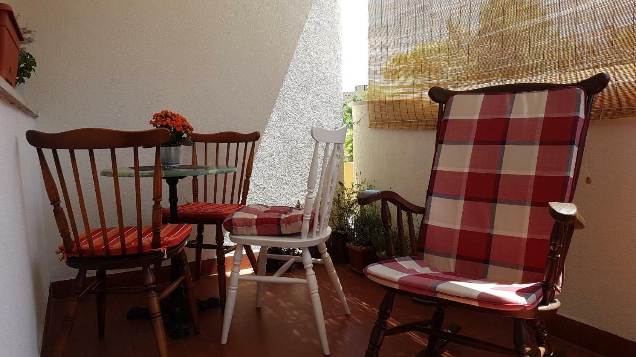 Apartment Romana With A Spacious Terrace สปลิท ภายนอก รูปภาพ